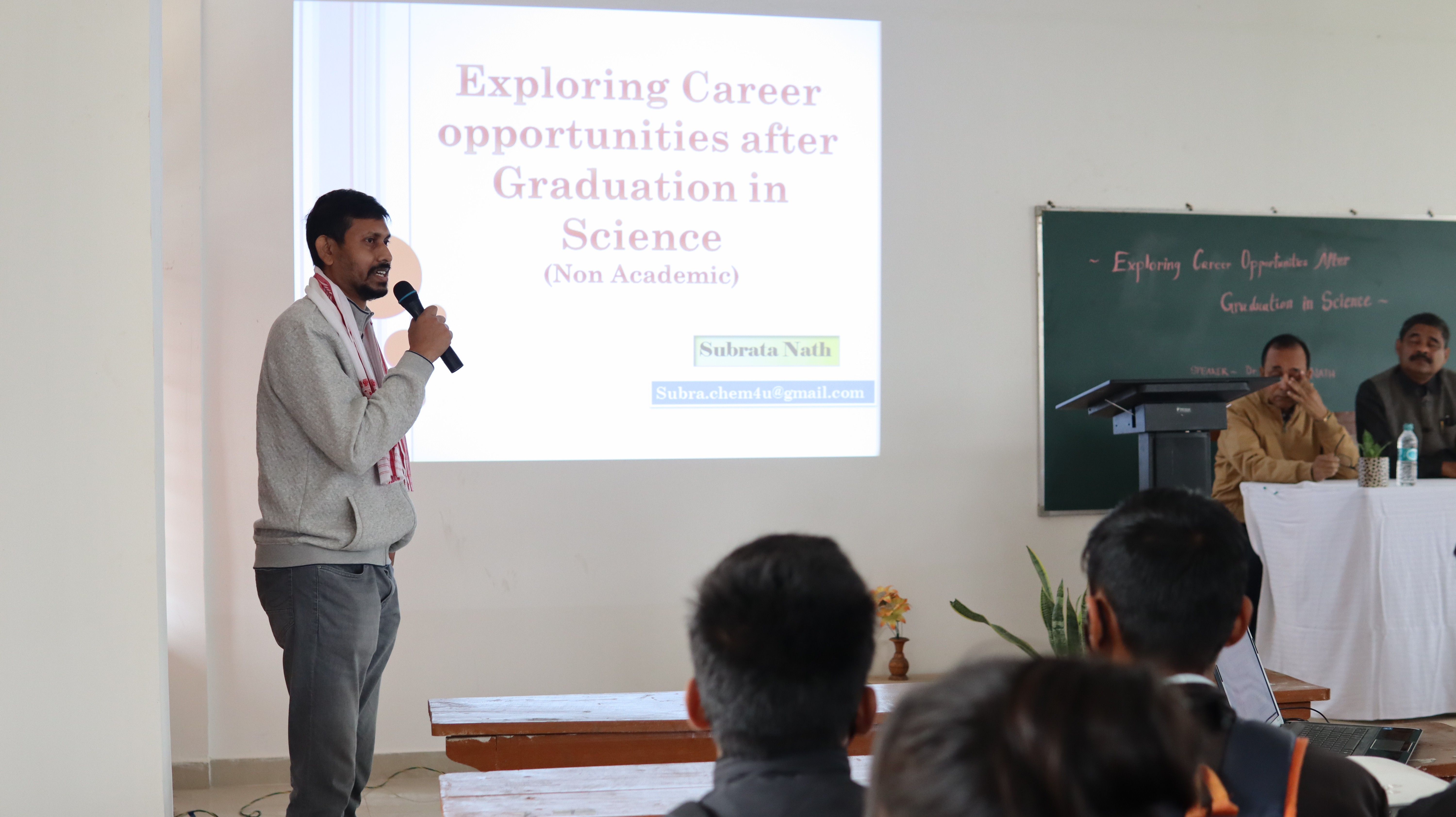 Lecture on Career Opportunities after Graduating in Science